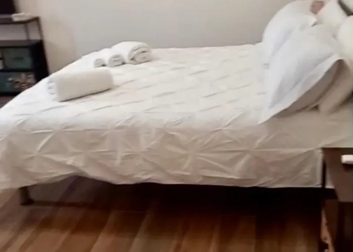 La Luna Dei Medici Bed & Breakfast 3*